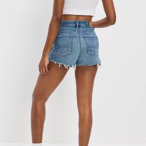 American Eagle Mom Short